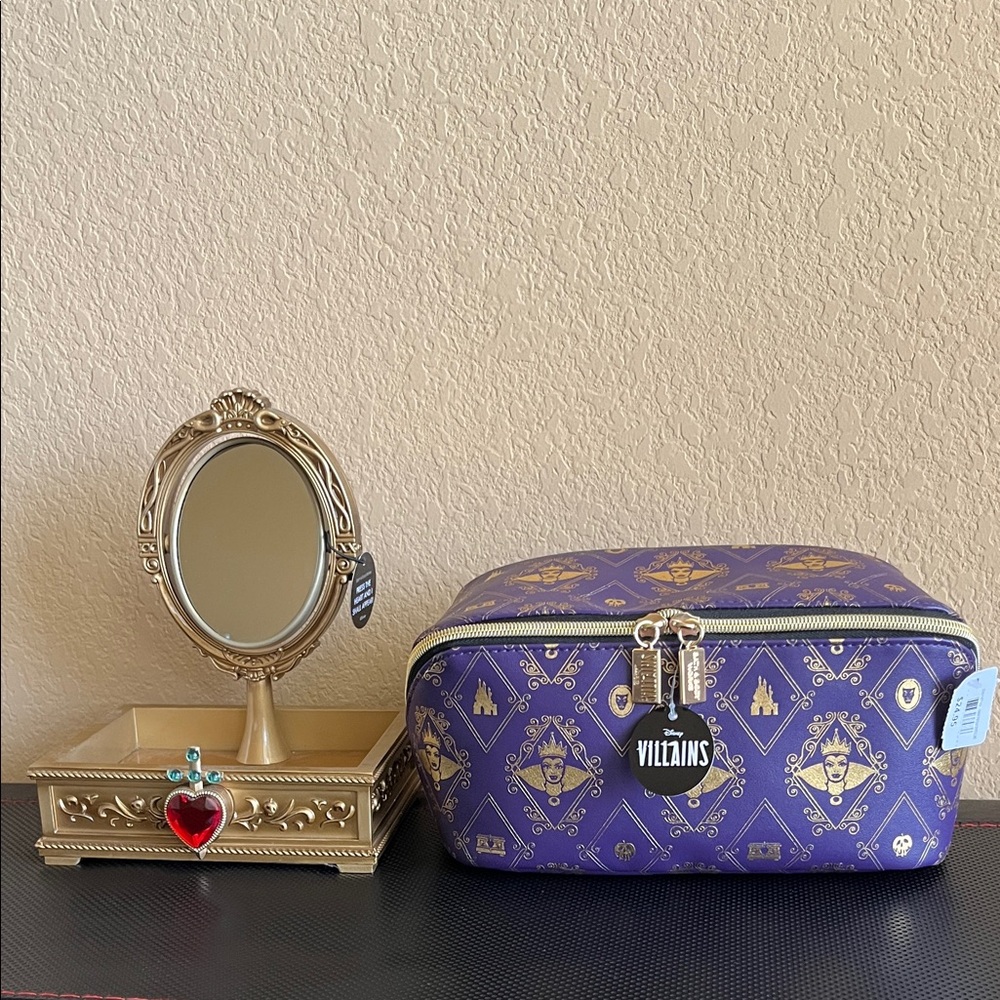 Disney Villains Bath & Body Works Evil Queen Mirror & Makeup Bag NEW!